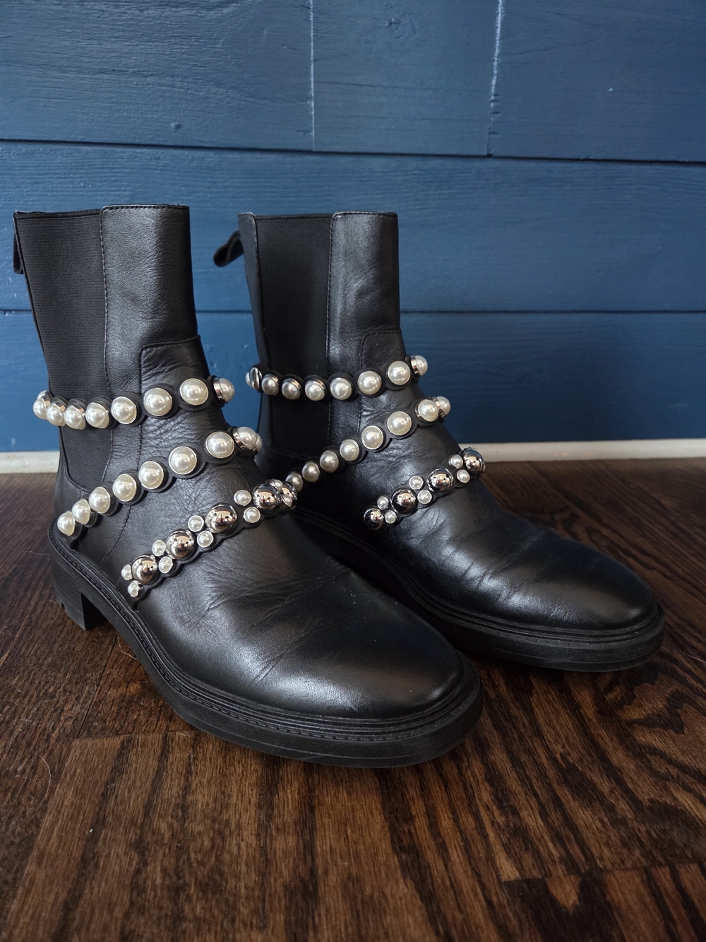 Zara Black Leather Pearl Embellished Strap Ankle Boot Chelsea Moto US 8.5